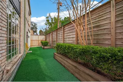 7937 Woodway Drive, Houston, TX 77063 - Photo 40