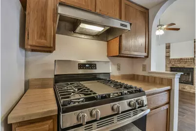 11518 Highland Meadow Drive, Houston, TX 77089 - Photo 6