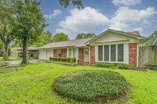 7510 Romney Rd, Houston, TX 77036 - Photo 1