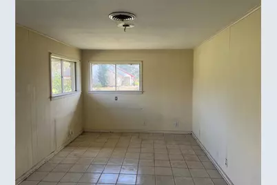 419 Lee Avenue, Jones Creek, TX 77541 - Photo 8