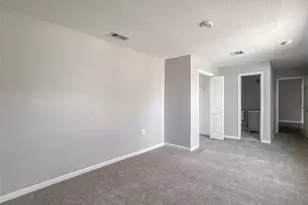 7703 McHenry St, Houston, TX 77087 - Photo 6