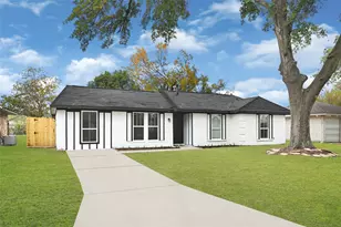 1722 Hidden Valley, Houston, TX 77088 - Photo 2