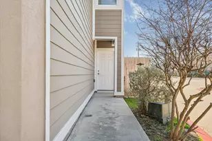 5402 Jonathan Ln, Houston, TX 77011 - Photo 30