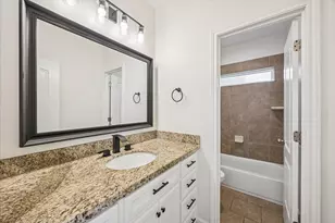 5402 Jonathan Ln, Houston, TX 77011 - Photo 22