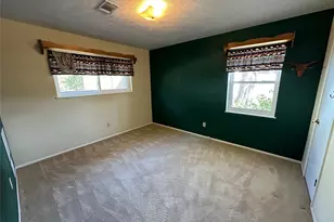 113 Carriage Ln, Silsbee, TX 77656 - Photo 14