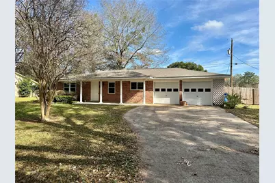 113 Carriage Lane, Silsbee, TX 77656 - Photo 2