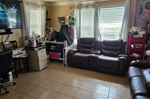 121 Norview Dr, Houston, TX 77022 - Photo 2