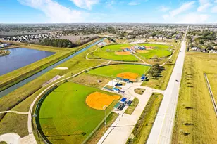 4107 Twin Lakes Tr, Pearland, TX 77584 - Photo 32