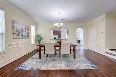 2607 Enclave At Shady Acres Court, Houston, TX 77008 - Photo 12