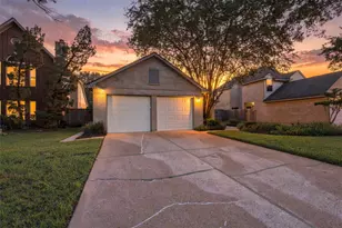 1438 Middlesbrough Ln, Missouri City, TX 77459 - Photo 2