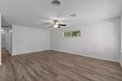 1102 Avenue C, Sweeny, TX 77480 - Photo 24