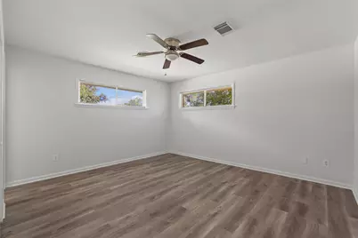 1102 Avenue C, Sweeny, TX 77480 - Photo 28