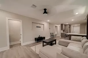 3014 Delia St, Houston, TX 77026 - Photo 8