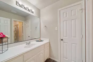 719 Rock Springs Dr, Richmond, TX 77469 - Photo 32