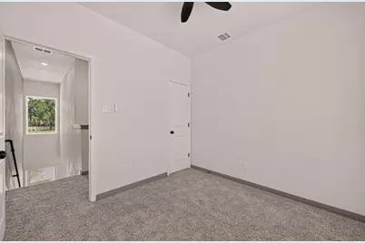 8306 Tidwell Road, Houston, TX 77028 - Photo 12