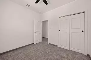 8306 Tidwell Rd, Houston, TX 77028 - Photo 16