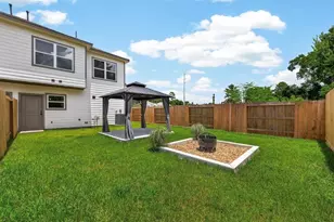 8306 Tidwell Rd, Houston, TX 77028 - Photo 22