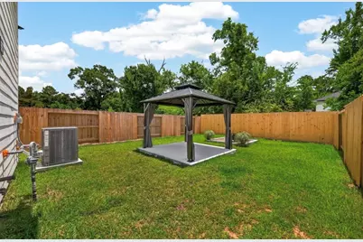 8306 Tidwell Road, Houston, TX 77028 - Photo 20
