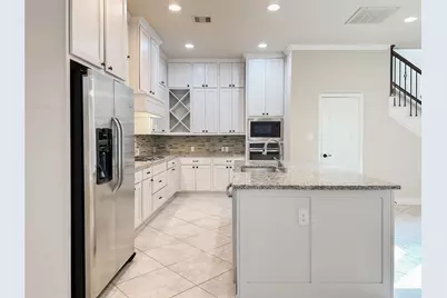 23 Jonquil Place, Tomball, TX 77375 - Photo 2