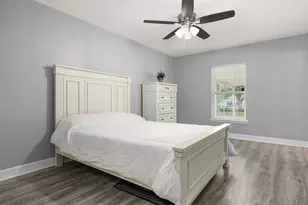 6910 Cayton St, Houston, TX 77061 - Photo 22