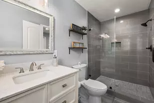 6910 Cayton St, Houston, TX 77061 - Photo 20