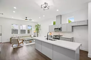 6739 Liverpool St, Houston, TX 77021 - Photo 8