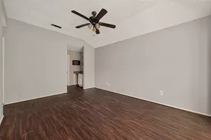 10318 Buffalo Bend Dr, Houston, TX 77064 - Photo 14