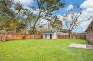 5742 Cartagena St, Houston, TX 77035 - Photo 30