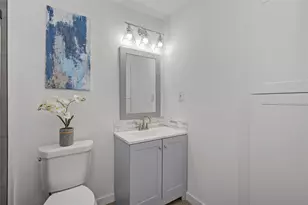 5742 Cartagena St, Houston, TX 77035 - Photo 16