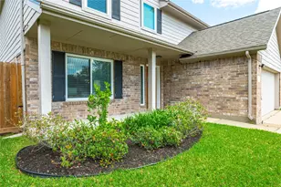 207 Fox Springs Ct, Dickinson, TX 77539 - Photo 6