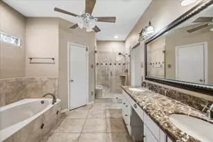 14611 Rio Pinar Cir, Houston, TX 77095 - Photo 6