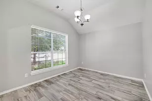 12015 Cottage Elm Ct, Houston, TX 77089 - Photo 4