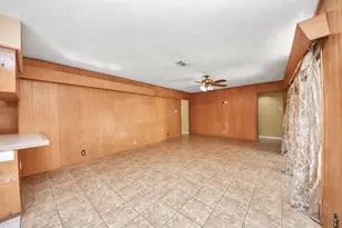 8130 Juliabora St, Houston, TX 77017 - Photo 22