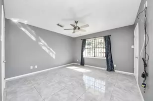 8130 Juliabora St, Houston, TX 77017 - Photo 12