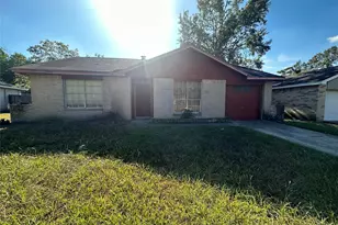 14846 Waterside Dr, Houston, TX 77015 - Photo 1