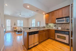 58 Briar Hollow Ln, Houston, TX 77027 - Photo 8