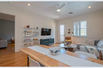 58 Briar Hollow Lane #303, Houston, TX 77027 - Photo 10