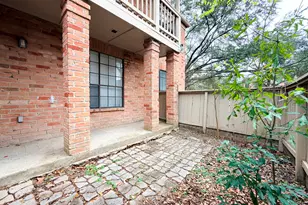 2255 Braeswood Park Dr, Houston, TX 77030 - Photo 20