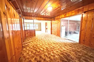 307 E Walnut Ave, Winnie, TX 77665 - Photo 2