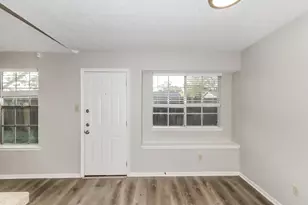 16907 Dusty Mill Dr E, Sugar Land, TX 77498 - Photo 6