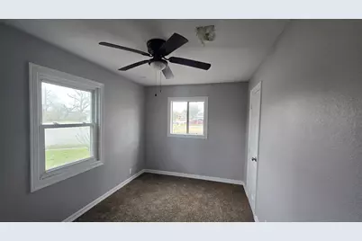 8654 Tilgham Street, Houston, TX 77029 - Photo 8