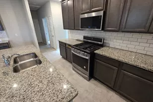 5640 Giving Grace Wy, Houston, TX 77048 - Photo 4