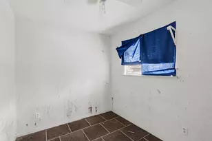 2326 12th Ave N, Texas City, TX 77590 - Photo 12