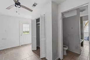 2326 12th Ave N, Texas City, TX 77590 - Photo 2