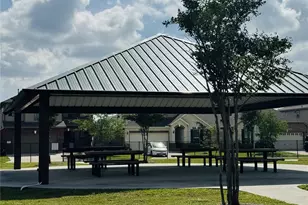 11622 Gray Alder Dr, Houston, TX 77038 - Photo 8