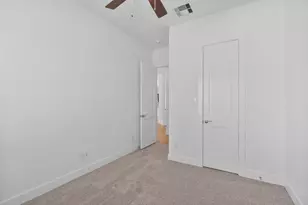 10930 Middle Rdg Dr, Missouri City, TX 77459 - Photo 8