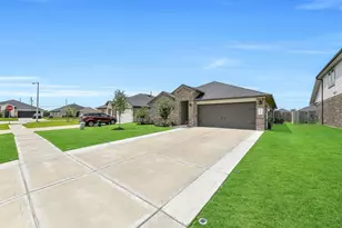 9714 Madison Ave, Texas City, TX 77591 - Photo 2