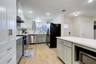 4009 Woodshire Street, Houston, TX 77025 - Photo 4