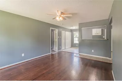 5407 Thrush Drive, Houston, TX 77033 - Photo 2