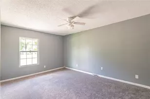 5407 Thrush Dr, Houston, TX 77033 - Photo 6